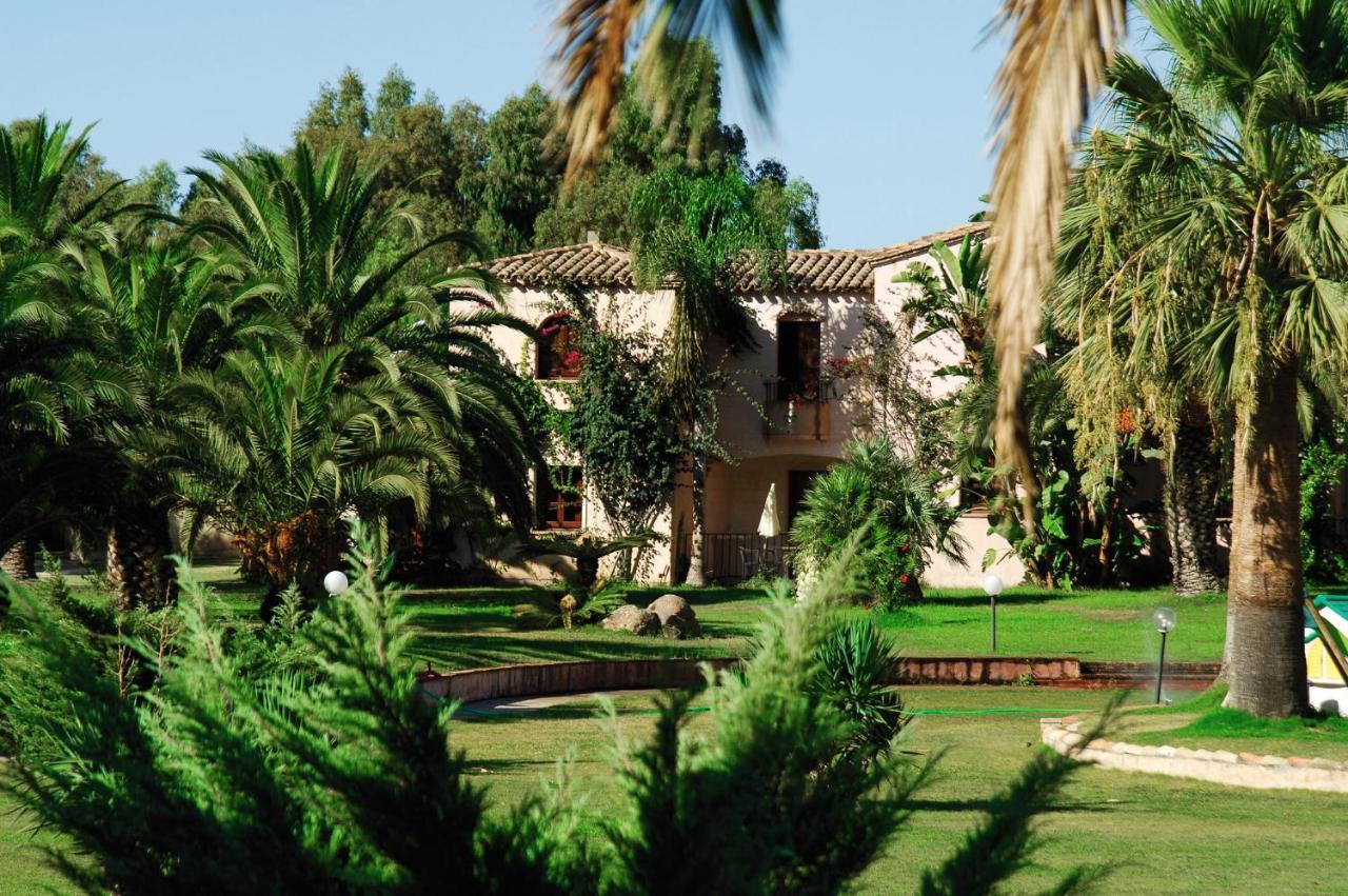 Baia Delle Palme Beach Santa Margherita di Pula Εξωτερικό φωτογραφία